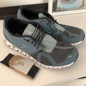 On. Run on Cloud Swiss engineering Sneakers